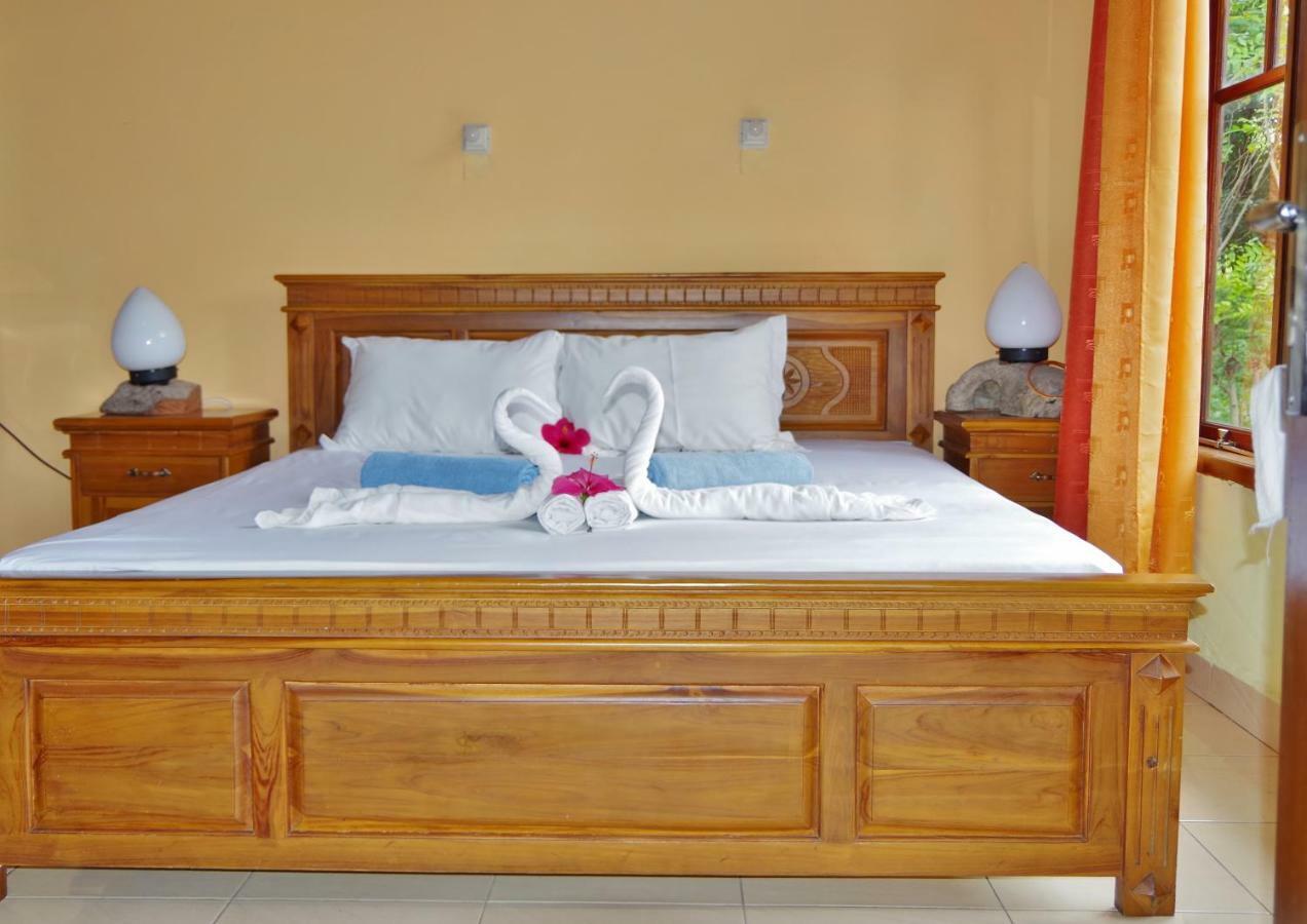 Budi Sun Resort Маумере Екстериор снимка